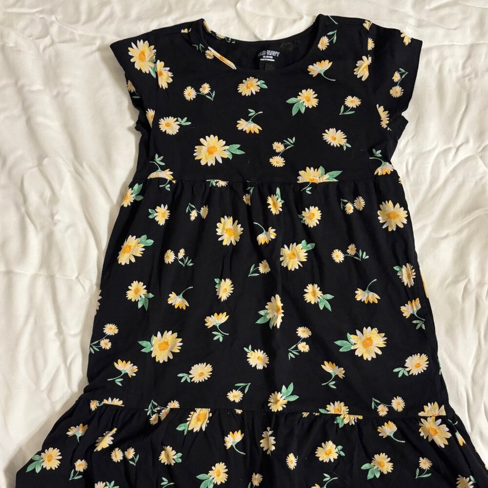 Bundle of 4 Girls Old Navy Dresses - Size 14/16